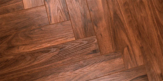 Ламинат Kronparket Herringbone Орех Миланский 44785 600х100х12 12 мм 34 класс с фаской