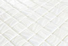 Мозаика Glitter White №7802 (на сетке) стекло 31.7х31.7 см Vidrepur глянцевая чип 25х25 мм, белый С0006244