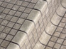Мозаика Ezarri Corner Ash Safe стекло 3х5х2.5 см матовая, антислип чип 50х50 мм, серый