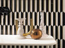 Мозаика Marble Mosaic Piano black Pol камень 25.5х29.8 см полированная чип 48x157 мм, черно-белый,золотой