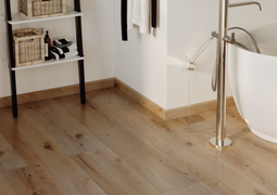 Плинтус Vigo 60 Wood