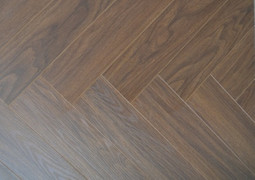 Ламинат Kronparket Herringbone Дуб Шале 44257 600х100х12 12 мм 34 класс с фаской