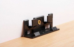 Плинтус и крепеж Kronotex Ktex1