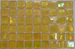 Мозаика Taurus-Lux-15 прокрашенная в массе стекло 32.7х32.7 см перламутровая чип 15х15 мм, желтый