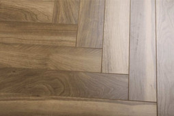 Ламинат Icon Floor Orange Орех Американский 600х100х8 8 мм 33 класс с фаской OR-106