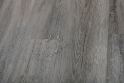 SPC ламинат Icon Floor Дуб Лакруа Black Wide 42 класс 1220х184х4 мм (каменно-полимерный) BW-31 с фаской