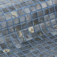 Мозаика Ezarri Dolerite стекло 31.3х49.5 см матовая чип 25х25 мм, серый