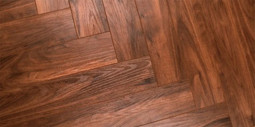 Ламинат Kronparket Herringbone Орех Миланский 44785 600х100х12 12 мм 34 класс с фаской