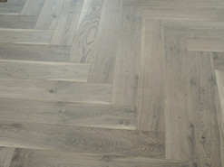 Ламинат Lamiwood Chester Дуб Оксфорд 606х101х12 12 мм 34 класс с фаской 519