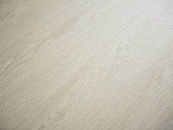 SPC ламинат Lamiwood Дуб Бруклин 43 класс 1220х229х5 мм (каменно-полимерный) Q-12