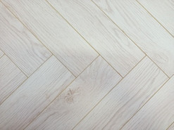 Ламинат Kronparket Herringbone Дуб Белфаст 44524 600х100х12 12 мм 34 класс с фаской