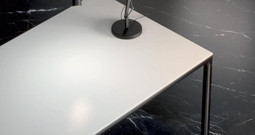 Grande Solid Color Look