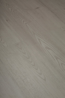 SPC ламинат Respect Floor 4218 Дуб Морозный Respect 43 класс 1220х184х5 мм (каменно-полимерный) с фаской фото SPC ламинат Respect Floor 4218 Дуб Морозный Respect 43 класс 1220х184х5 мм (каменно-полимерный) с фаской