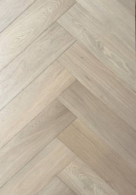 Инженерная доска HM Flooring Дуб Прайм английская елка лак Decor-8 (Invisible) 14/2.5х125х600