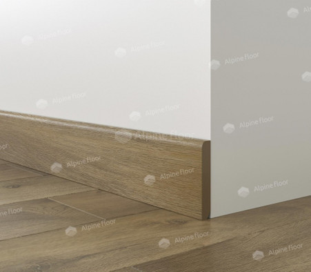 Alpine Floor плинтус SK 13-7 Дуб Насыщенный 80х12.5х2200 ламинированный spc