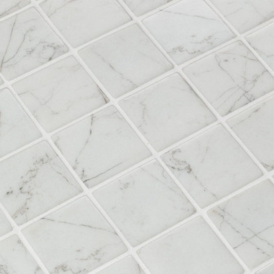 Мозаика Ezarri Carrara 50 стекло 36.5х36.5 см матовая чип 50х50 мм, серый